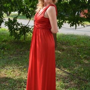 Rochie fermecatoare de ocazie, pe culoare rosie, design simplist - Img 5