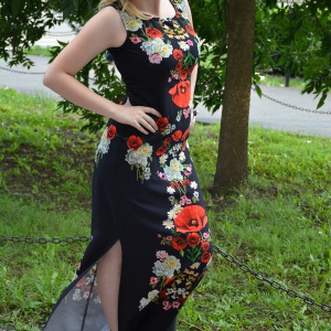 Rochie lunga de zi, culoare neagra cu imprimeu realist de flori - Img 3