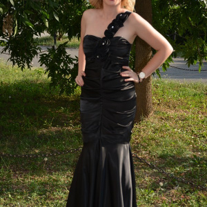 Rochie lunga. eleganta, saten negru, model tip sirena, one-shoulder - Img 2