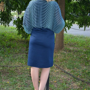Rochie moderna, cu fusta mulata, iar partea de sus vaporoasa - Img 6