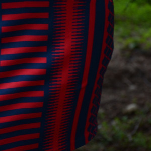 Rochie mulata, nuanta de rosu-bleumarin, design geometric - Img 3