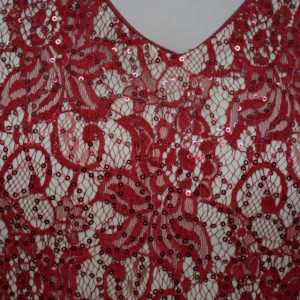 Rochie rafinata, nuanta marsala, decolteu in V, dantela fina - Img 6