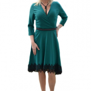 Rochie verde de ocazie cu insertie de dantela neagra, decolteu V - Img 1
