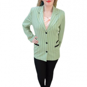 Sacou deosebit, cu dungi negre subtiri in material, verde deschis