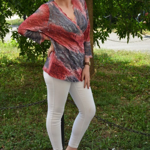 Bluza de zi, din dantela superba, combinatie de bleumarin cu rosu - Img 4