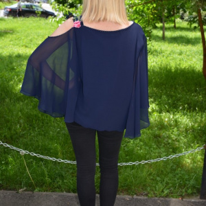 Bluza Divine,decupaj la nivelul umeriilor,nuanata de bleumarin - Img 5