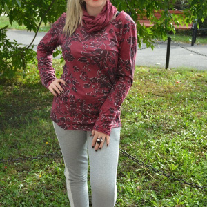 Bluza marsala cu decolteu rotund si maneca lunga, cu esarfa - Img 2