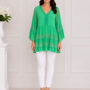Bluza rafinata Luna cu insertii de dantela ,nuanta de verde