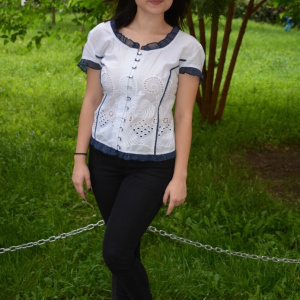Camasa Elena cu model perforat,nuanat de alb - Img 3
