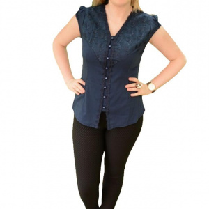 Camasa trendy nuanta bleumarin, decolteu mic, maneca scurta - Img 1