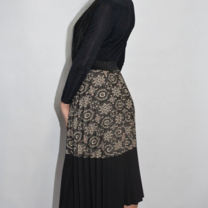Fusta casual cu imprimeu vintaje de culoarea neagra - Img 6