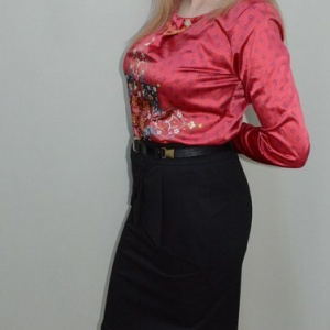 Fusta neagra de birou, din stofa, cu design de pliuri mari in fata - Img 4