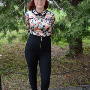 Pantalon cu talie inalta, de culoare neagra, pietre fine lucioase - Img 5