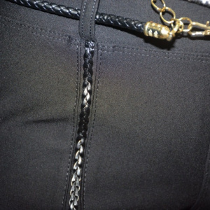 Pantalon modern cu insertii de piele impletita pe picior,nuanta neagra - Img 8