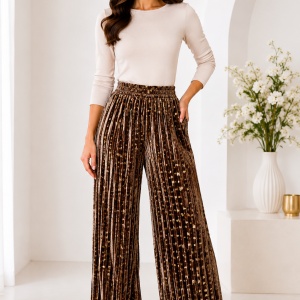 Pantaloni damă din catifea plisată maro cu buline aurii – croi larg elegant