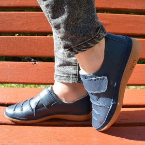 Pantof confortabil de culoare bleumarin, cu talpa usoara, flexibila - Img 4