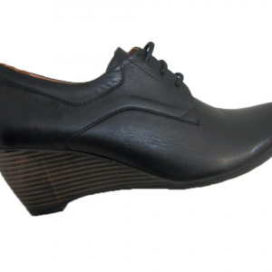 Pantof de toamna, neagra, cu talpa tip pana de inaltime medie - Img 2