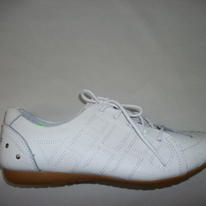 Pantofi sport, din piele naturala, design creat de cusaturi, pe alb - Img 3