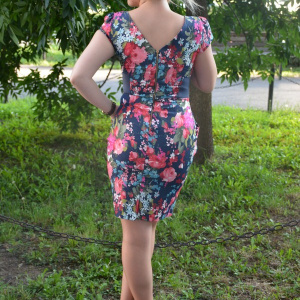 Rochie casual, cu fusta creion si doua buzunare - Img 4