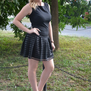 Rochie casual, neagra, cu insertie , de piele ecologica - Img 3