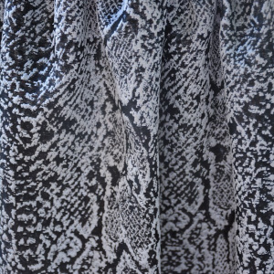 Rochie de culoare negru-argintiu si insertie din piele ecologica - Img 2