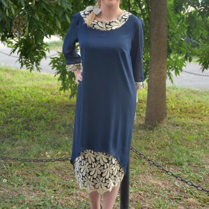 Rochie de ocazie, de culoare bleumarin, accesorizata cu broderie - Img 2