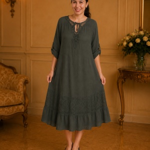 Rochie de vara Reagan cu insertii de dantela nuanta de verde inchis