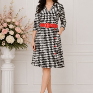 Rochie eleganta Avelia cu decolteu petrecut,model pepit,evazata,nuanta alb-negru
