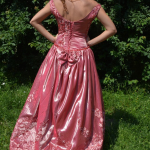 Rochie fashion de seara, nuanta de roz cu margele aplicate - Img 6
