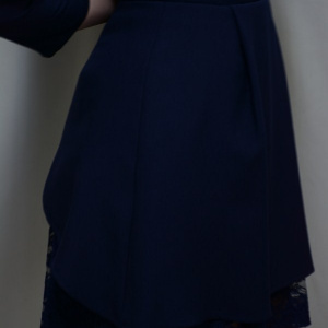 Rochie la moda, nuanta de bleumarin, croiala evazata - Img 4