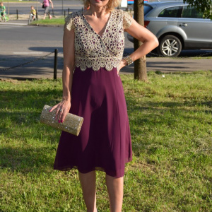 Rochie midi de ocazie, masura mare, mov cu dantela aurie - Img 2