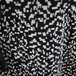 Rochie moderna cu insertii tip plasa dantelata si design negru-alb - Img 7