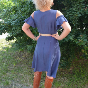 Rochie rafinata de vara, bleumarin, cu maneca crapata la umar - Img 3