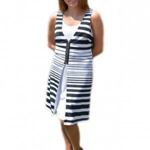 Rochie rafinata de vara cu design de dungi negre pe fond alb
