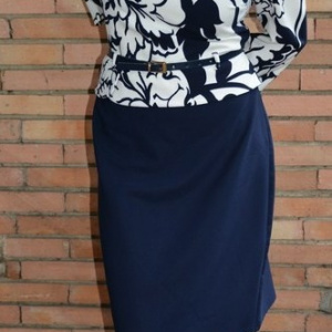 Rochie rafinata tip costum cu peplum, bleumarin combinat cu alb - Img 5