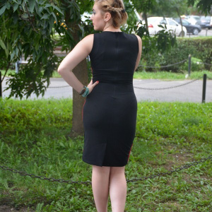 Rochie senzuala, rosu-negru si cu inserti de paiete negre - Img 5
