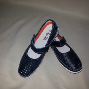 Balerin din piele de culoare bleumarin cu model din decupaje - Img 2