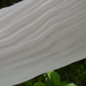 Bluza deosebita de culoare alba cu detalii aurii in partea de sus - Img 6