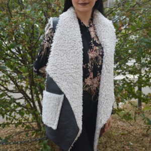 Cardigan tip vesta Olivia din piele,croi asimetric,nuanta negru-alb - Img 5
