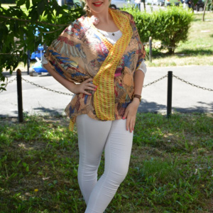 Esarfa tinereasca cu design multicolor, confectionata din vascoza - Img 6