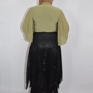 Fusta eleganta, lejera, cu aspect asimetric, de culoare neagra - Img 4