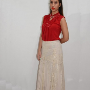 Fusta lunga, eleganta, de culoare bej, cu insertii de broderie - Img 4