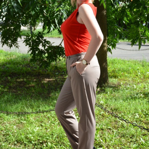 Pantalon lung cu aspect clasic, nuanta nisipie, cu talie medie - Img 3