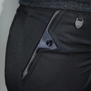 Pantalon simplu, nuanta de negru, inchidere cu fermoar - Img 2
