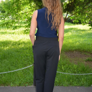Pantaloni negri Suzane cu model deosebit - Img 4