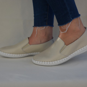 Pantof bej tip sport, cu talpa usoara si varf rotund, design simplu - Img 4