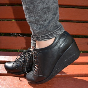 Pantof deosebit piele naturala fina, culoare neagra, talpa plina - Img 3