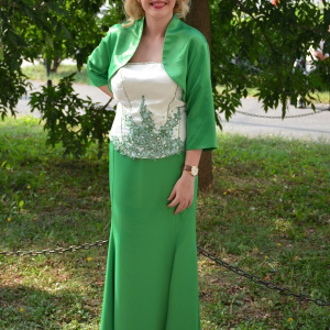 Rochie de gala superba, din trei piese, in nuante de verde cu alb - Img 2