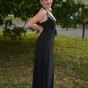 Rochie de ocazie moderna, neagra in totalitate, cu un design frumos - Img 3