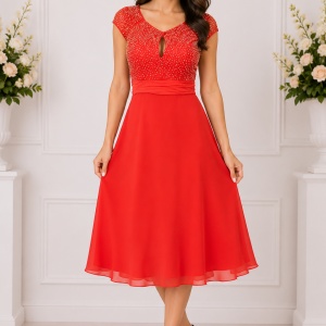 Rochie de ocazie rosie, disponibila in serie mare, cu insertii pietre